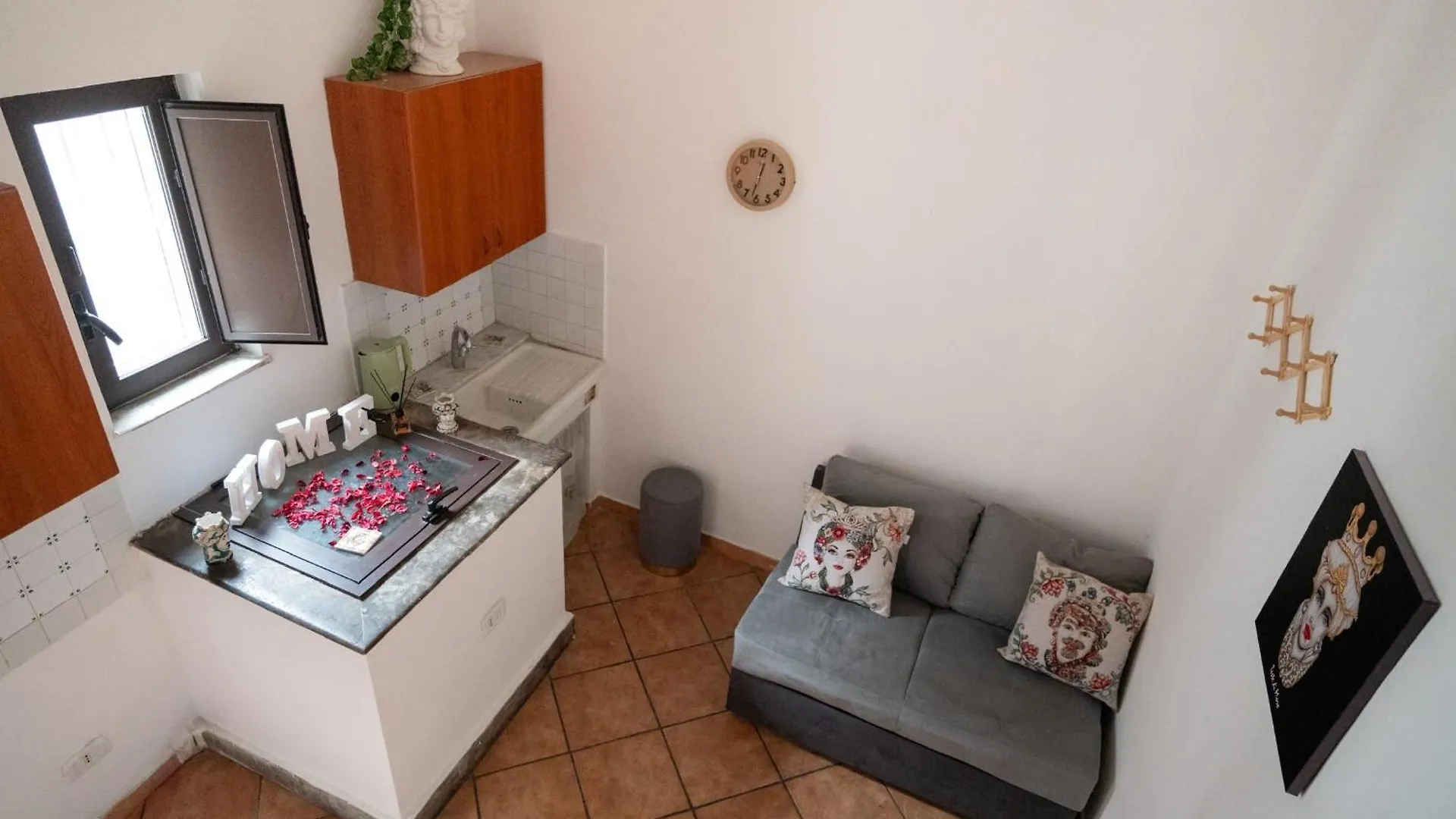 Apartment More House Catania