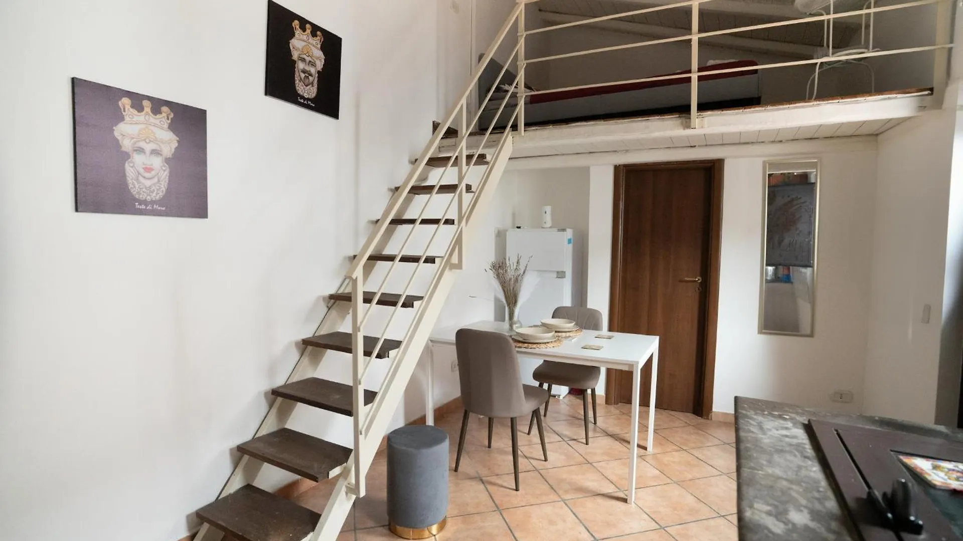 Apartment More House Catania Italy